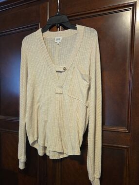 BKE Beige Ribbed Henley‎ Knit Top
